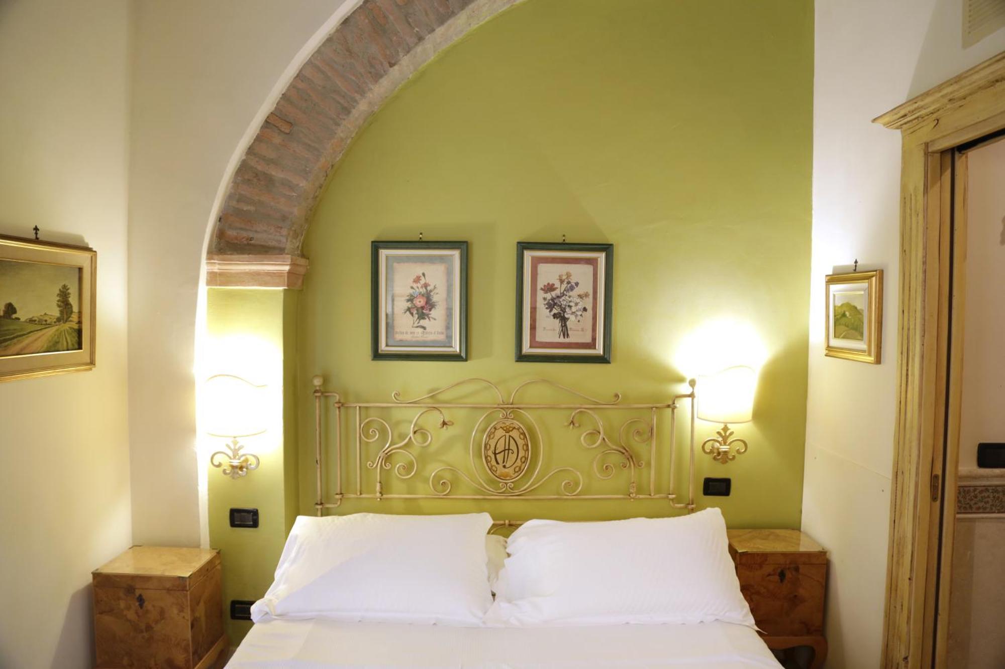 Albergo Delle Drapperie Болонья Экстерьер фото