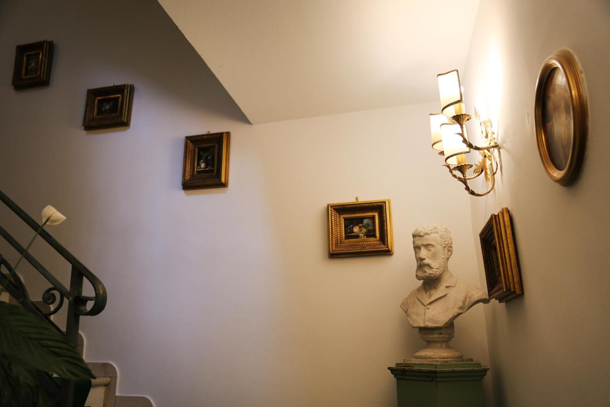 Albergo Delle Drapperie Болонья Экстерьер фото