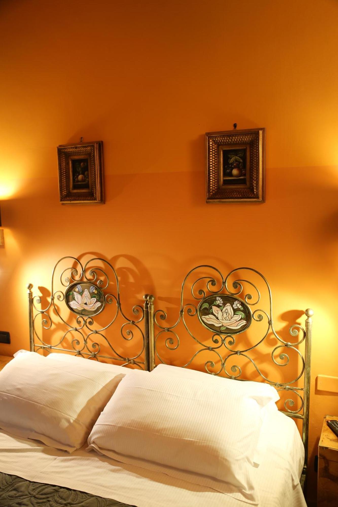 Albergo Delle Drapperie Болонья Экстерьер фото