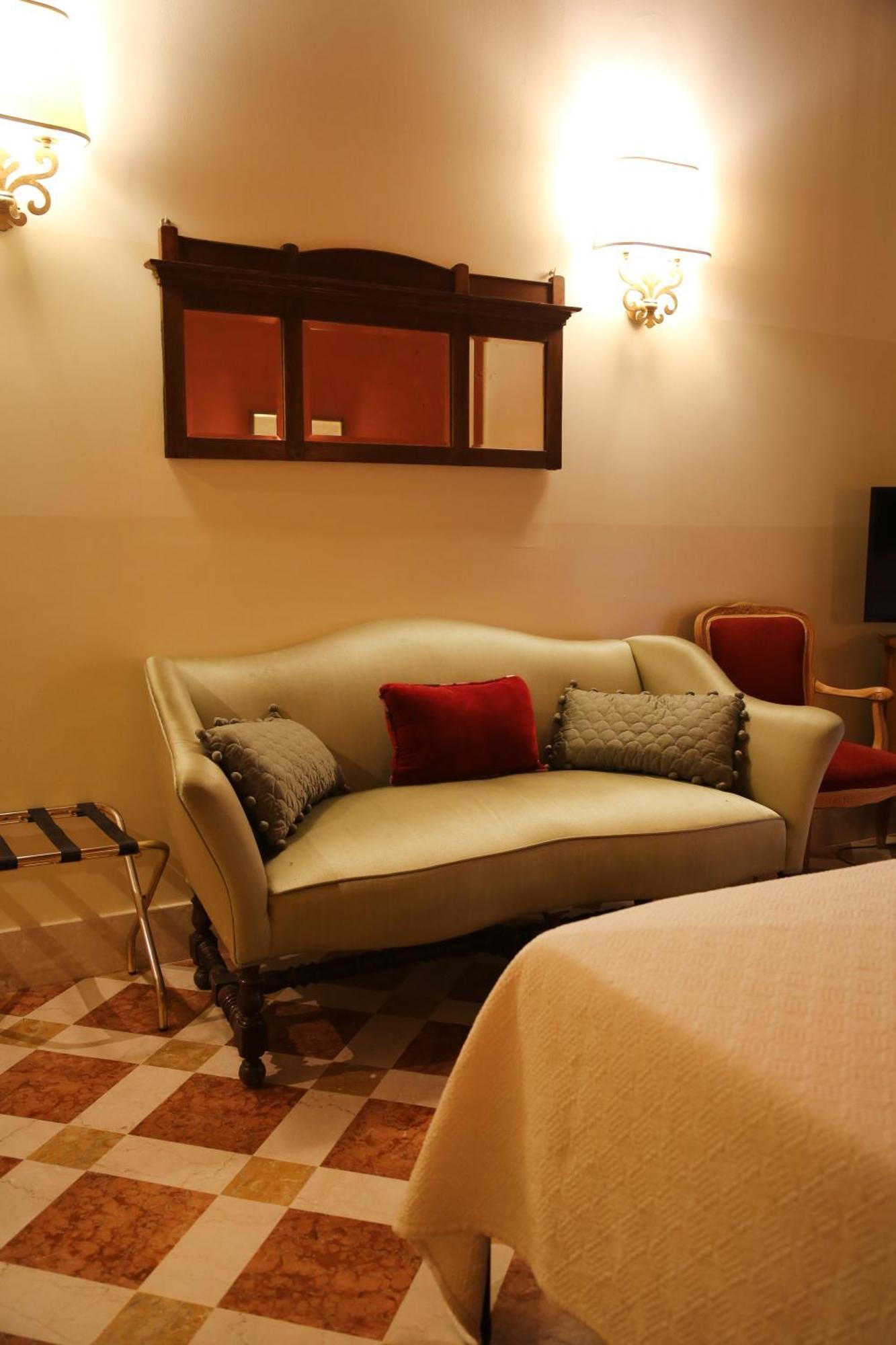 Albergo Delle Drapperie Болонья Экстерьер фото